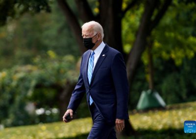 Biden urges U.S. businesses to implement vaccine requirements amid pushback